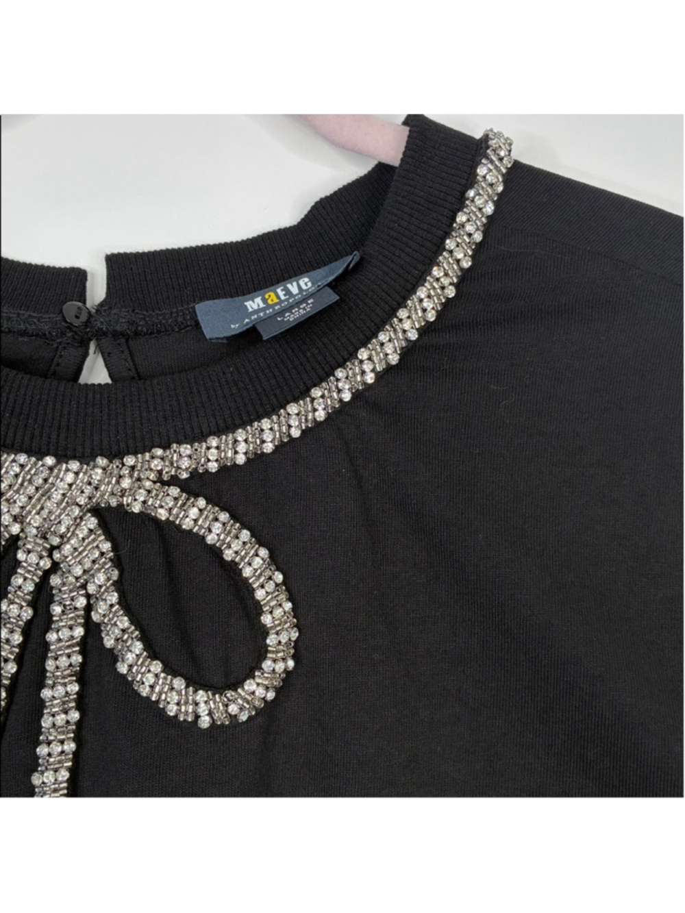 Anthropologie Mave Rhinestone Tee Black with Rhinestone Bow Detail Size L #0043 - Picture 12 of 17